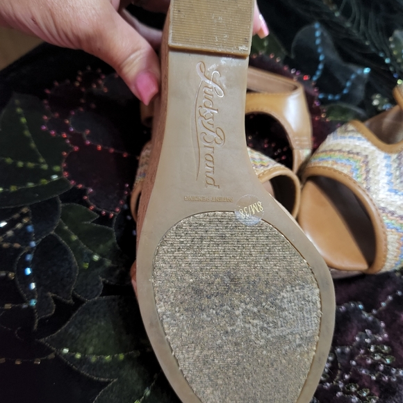 EUC Lucky Brand Shoes - Picture 5 of 6